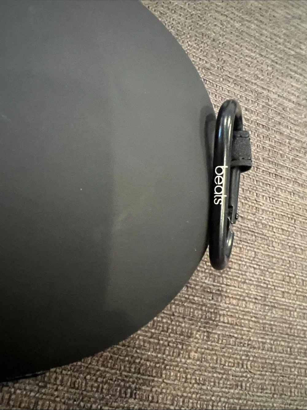 Beats by Dr. Dre Black Hard Shell Zipper Headphone Carrying Case Only